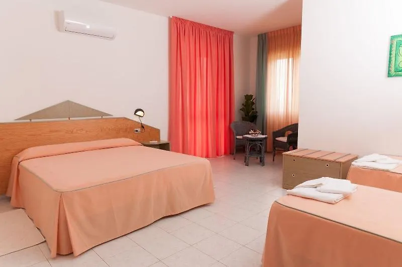 Lu' Hotel Porto Pino 4*, Sant'Anna Arresi