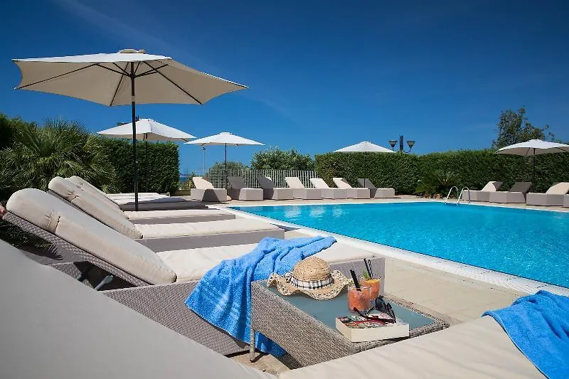 Lu' Hotel Porto Pino