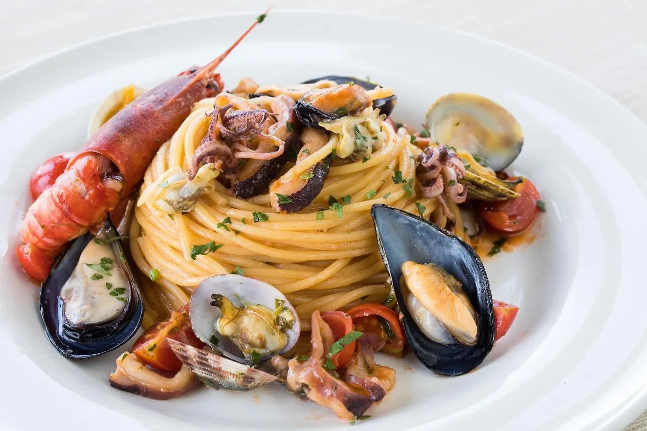 Lu' Hotel Porto Pino 4*, Sant'Anna Arresi